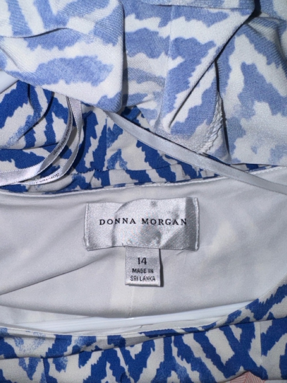 Donna Morgan Blue & White Geometric Dress | Size 14 - Picture 7 of 7